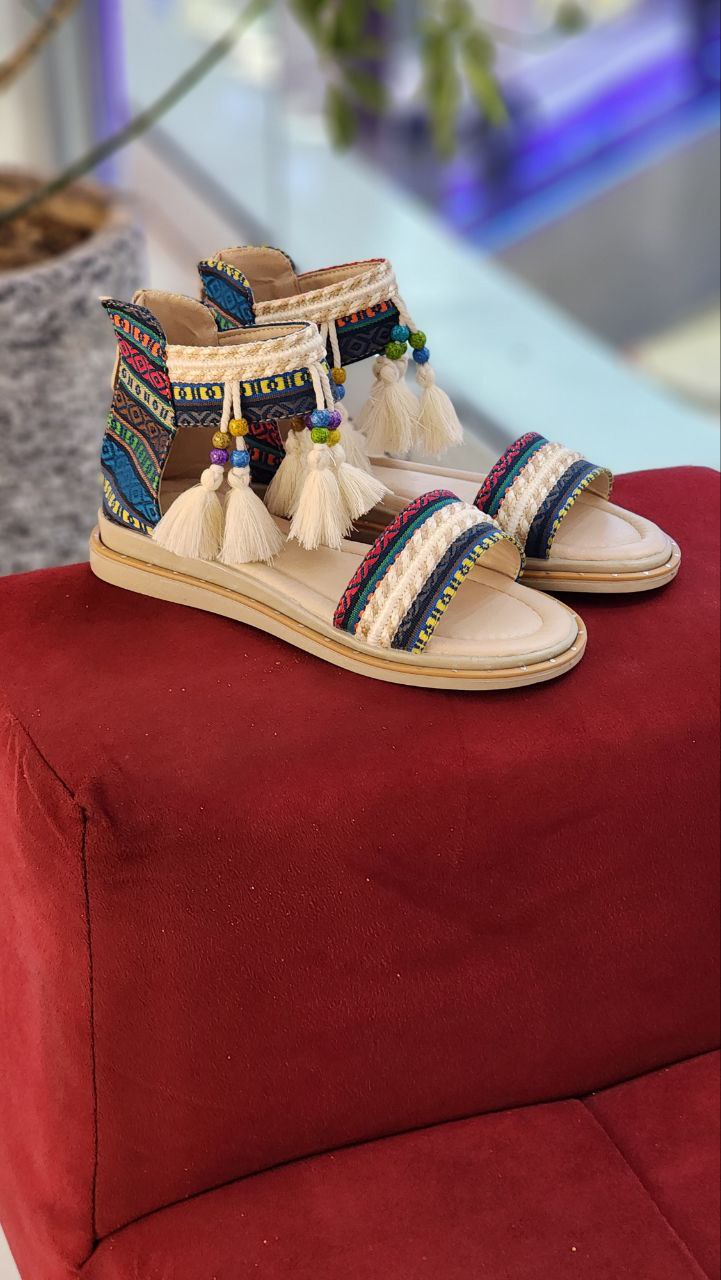 صندل زنانه مدل سنتی