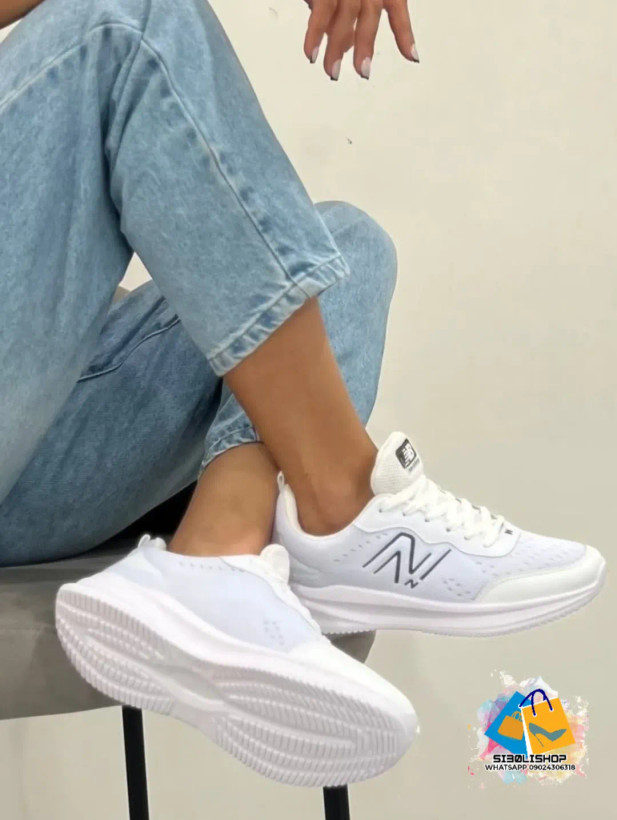 کتونی Newbalance زنانه مشکی و سفید سایز ۳۷ تا ۴۰ _ کد 144